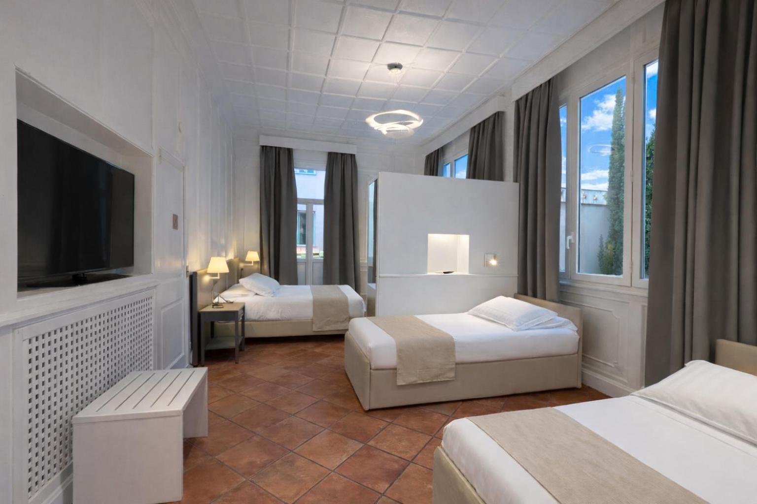 Aenea Inn — Fotos 1