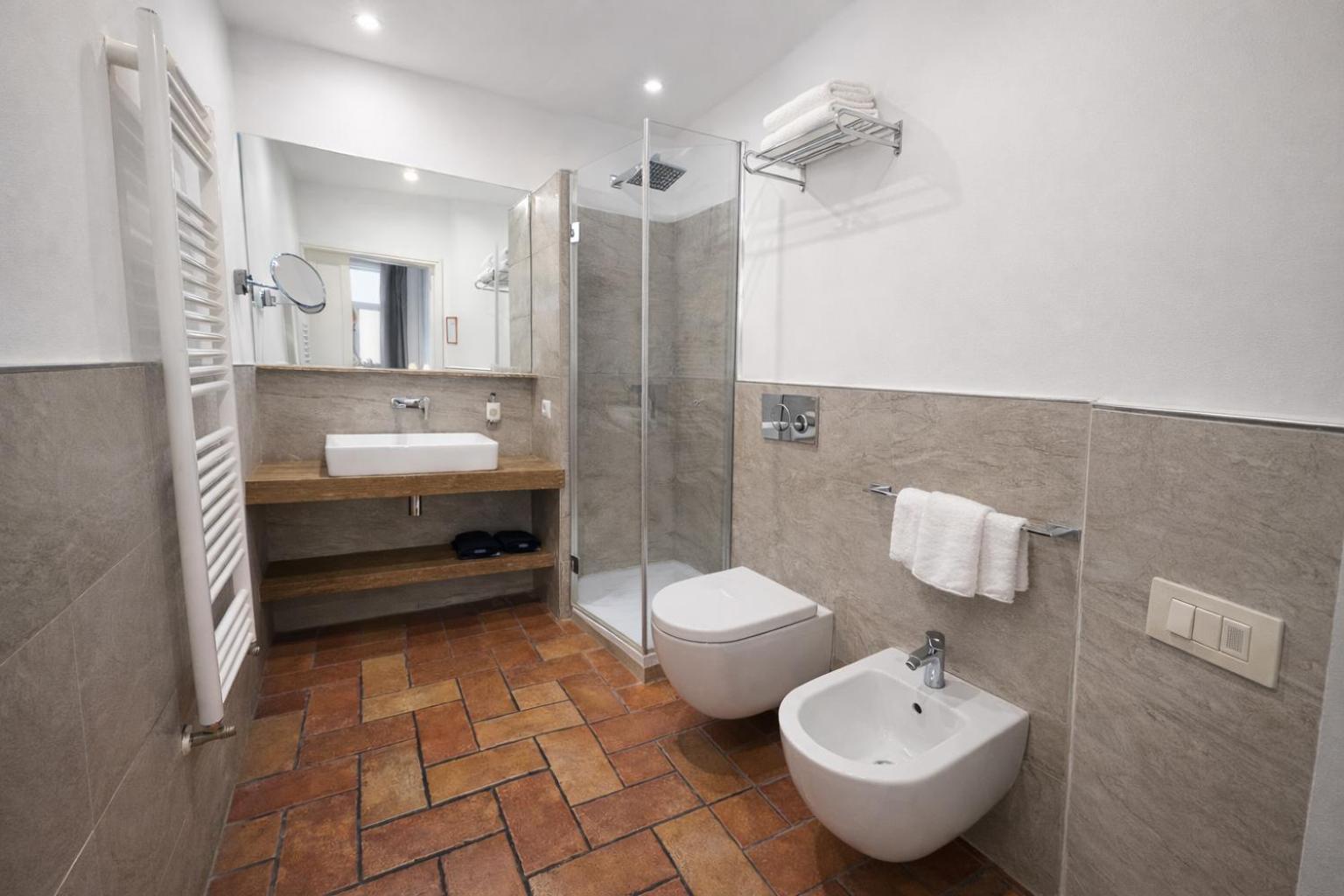 Aenea Inn — Fotos 2